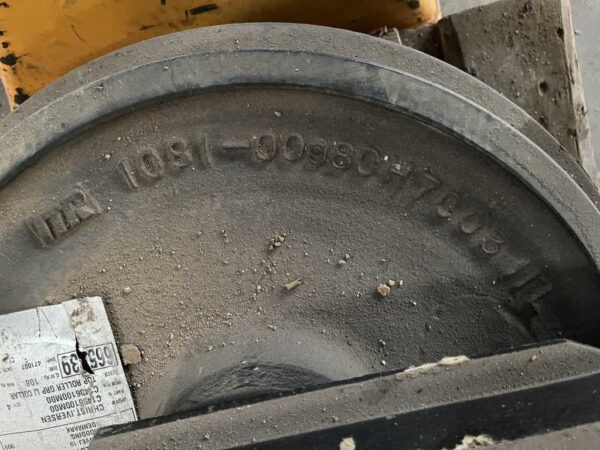 Forhjule som passer til Volvo SE210 og Samsung MX225 gravemaskiner. - Image 2