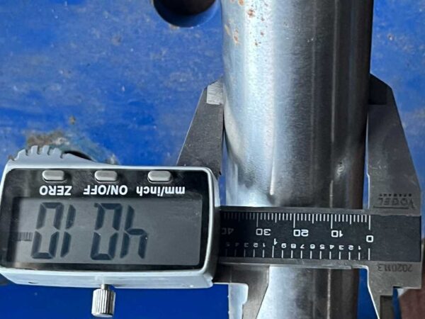 S40 ophængsplade til montering med bolde.